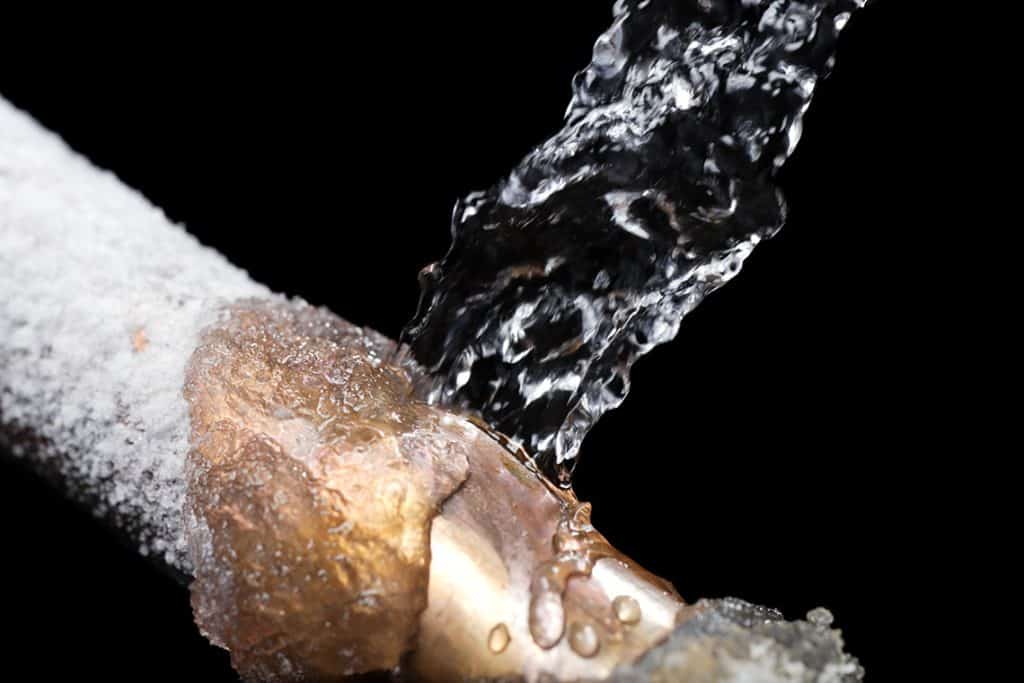 Tips to Keep Your Pipes Safe in the Winter
